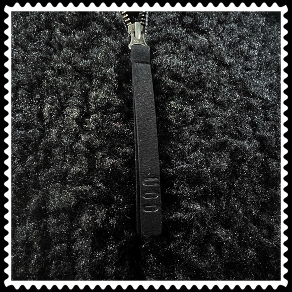 UGG Maeve Oversized Sherpa Teddy Cropped Jacket / Black / Size M / NWOT - Picture 9 of 11